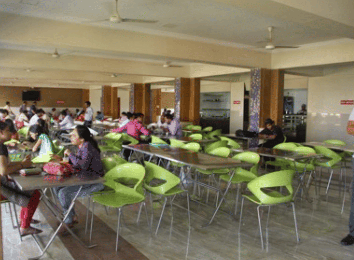 International Institute of Fashion Design Bandra Infrastructure photo 6